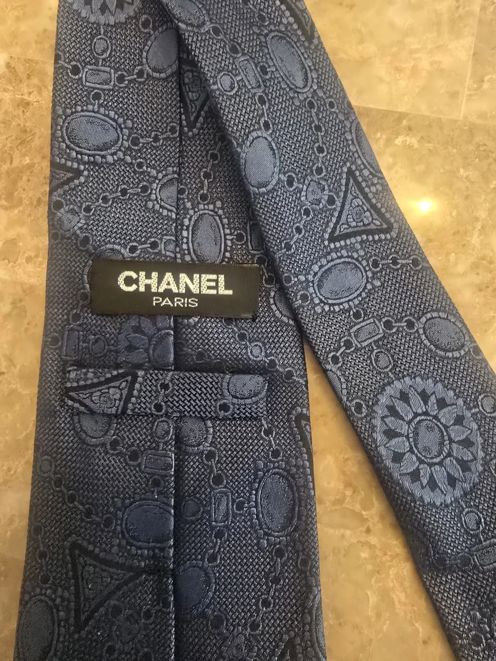 CHANEL  Blue Vintage Tie